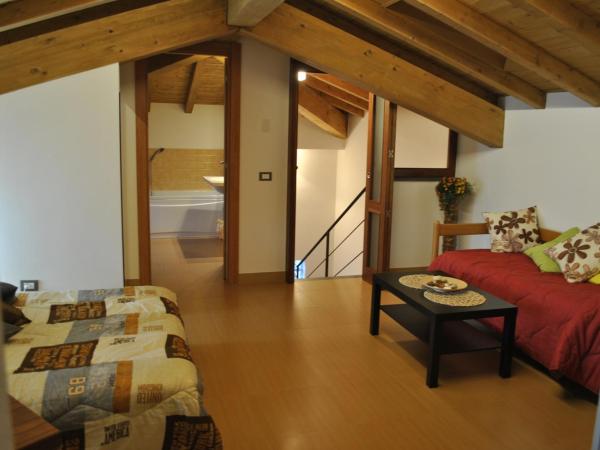 La Finestra Sul Golfo : photo 3 de la chambre chambre quadruple supérieure