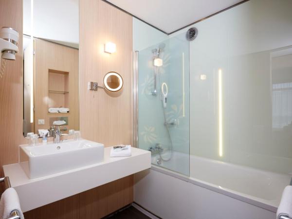 Mercure Valenciennes Centre : photo 6 de la chambre chambre lit king-size privilège