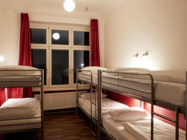 Ballhaus Berlin Hostel : photo 7 de la chambre lit dans dortoir mixte de 6 lits