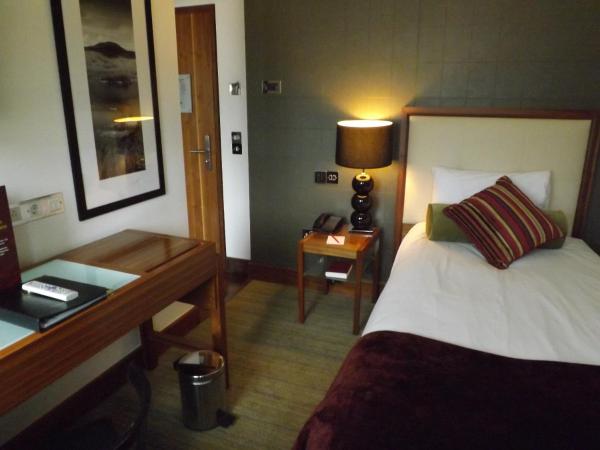 Rochestown Park Hotel & Leisure Centre : photo 2 de la chambre petite chambre simple
