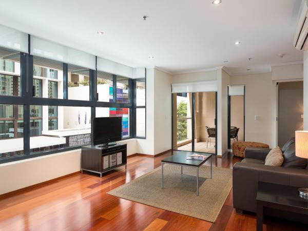 Quest River Park Central : photo 1 de la chambre appartement 1 chambre avec balcon