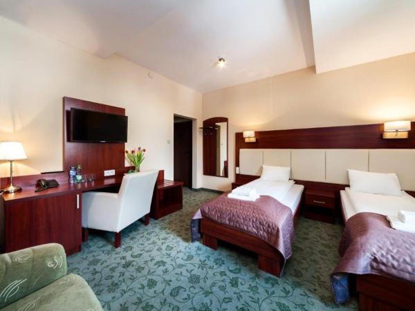 Hotel Młyn : photo 5 de la chambre chambre lits jumeaux