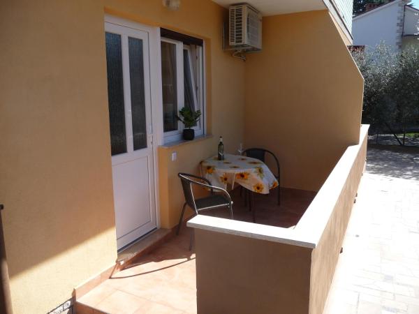 Apartments Milka : photo 7 de la chambre studio avec terrasse