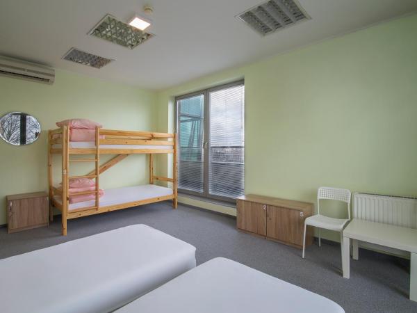 Sea Hostel : photo 3 de la chambre chambre quadruple Économique