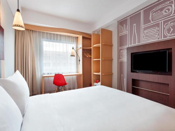 ibis Yogyakarta Adi Sucipto : photo 4 de la chambre chambre lit king-size supérieure
