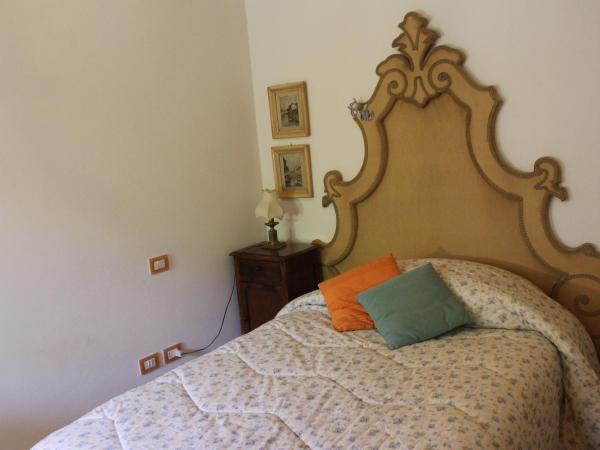 Agriturismo alle Torricelle : photo 5 de la chambre appartement 2 chambres avec salle de bains privative 