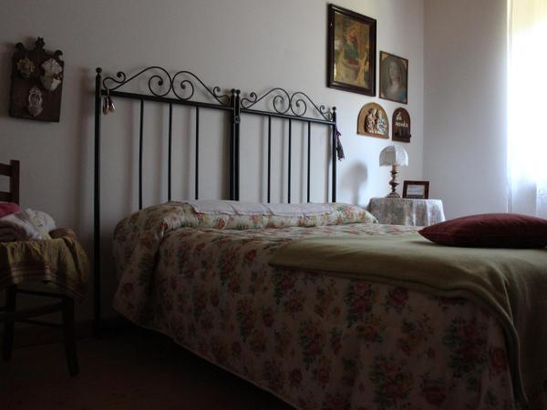 Agriturismo alle Torricelle : photo 9 de la chambre appartement 2 chambres avec salle de bains privative 