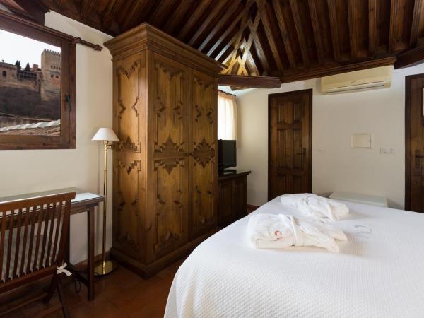 Hotel Casa Morisca : photo 10 de la chambre chambre double - vue frontale sur alhambra