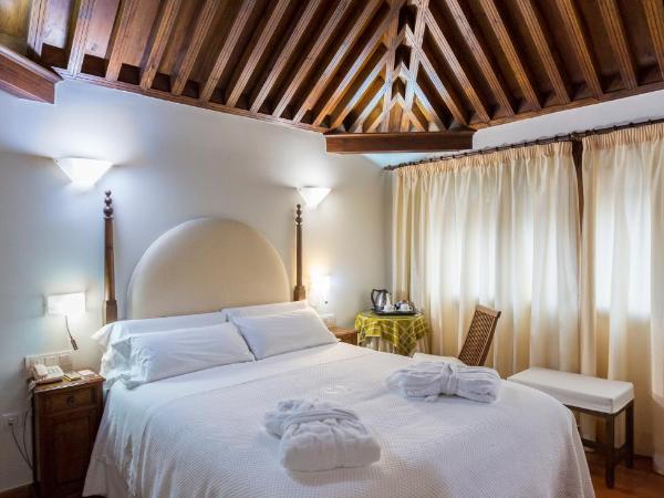 Hotel Casa Morisca : photo 3 de la chambre chambre double - vue frontale sur alhambra