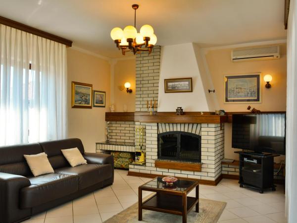 Bella Vista Apartments : photo 2 de la chambre appartement 3 chambres luxueux