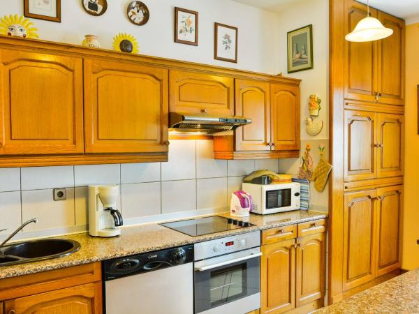 Bella Vista Apartments : photo 8 de la chambre appartement 3 chambres luxueux