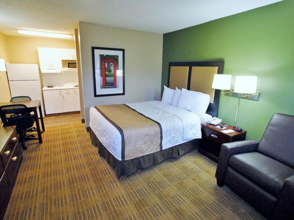Extended Stay America Select Suites - Nashville - Airport : photo 1 de la chambre studio lit queen-size - non-fumeurs