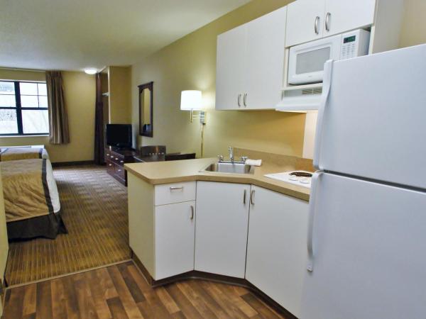 Extended Stay America Select Suites - Atlanta - Clairmont : photo 8 de la chambre studio avec 2 lits doubles - non-fumeurs