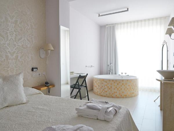 Hotel Sabbia by Gabbeach : photo 5 de la chambre suite junior - vue sur mer