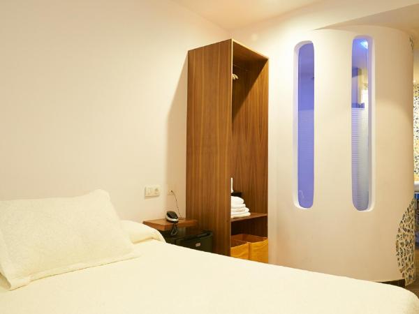 Hotel Sabbia by Gabbeach : photo 6 de la chambre chambre double (vue intérieure)