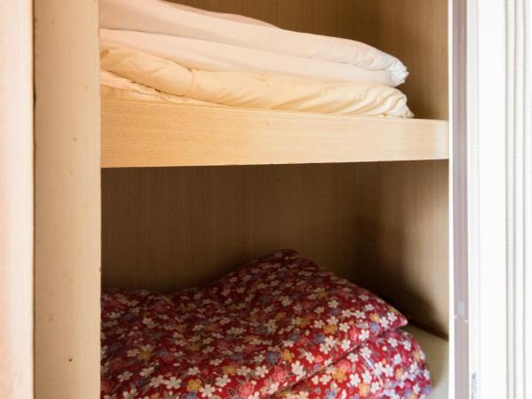 Kyoto Travellers Inn : photo 8 de la chambre chambre lits jumeaux standard de style japonais - non-fumeurs