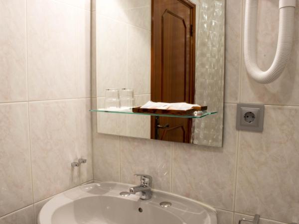 Lusitana Hotel : photo 2 de la chambre chambre simple