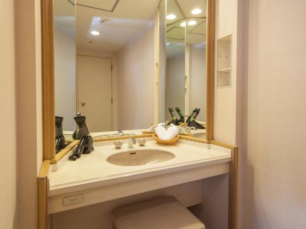 Kobe Seishin Oriental Hotel : photo 3 de la chambre chambre double de luxe - non-fumeurs