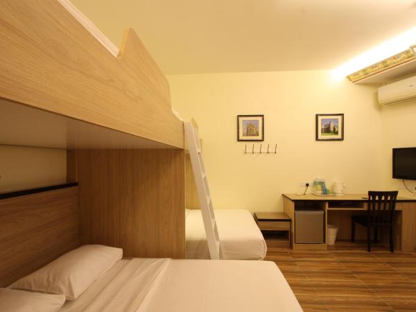 Shamrock Guest House II : photo 2 de la chambre chambre familiale