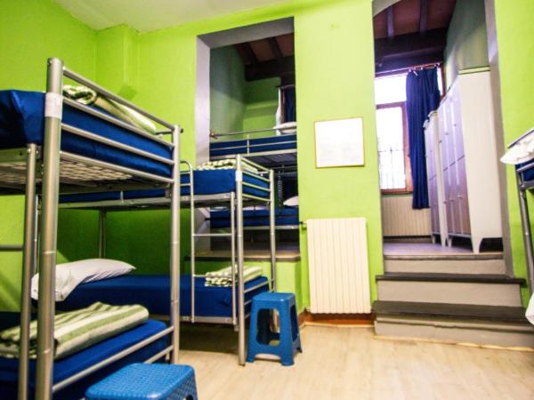 Hostel Santa Monaca : photo 2 de la chambre lit dans dortoir mixte de 10 lits