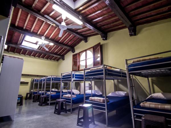 Hostel Santa Monaca : photo 5 de la chambre lit dans un dortoir mixte de 16 lits