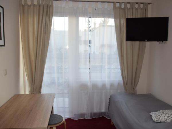 Botanik Hostel : photo 8 de la chambre chambre simple avec toilettes et douche communes