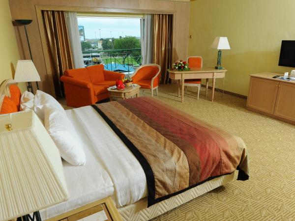 Grand Darul Makmur Hotel Kuantan : photo 6 de la chambre chambre deluxe double ou lits jumeaux