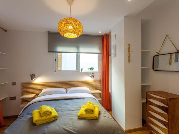 City Garden Bed and Breakfast : photo 3 de la chambre chambre double avec salle de bains privative