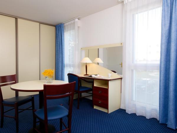 Appart'City Classic Rennes Beauregard : photo 2 de la chambre studio lits jumeaux