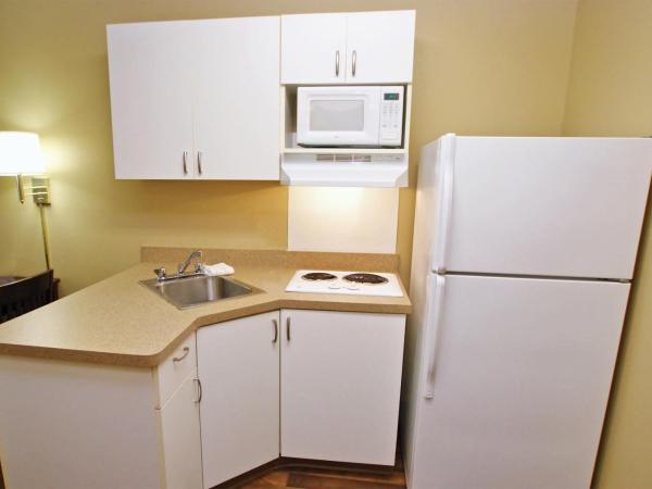 Extended Stay America Select Suites - Houston - Willowbrook - HWY 249 : photo 9 de la chambre studio avec 2 lits doubles - non-fumeurs