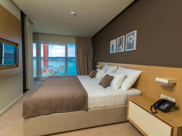 Hotel Crikvenica : photo 3 de la chambre suite deluxe - vue sur mer