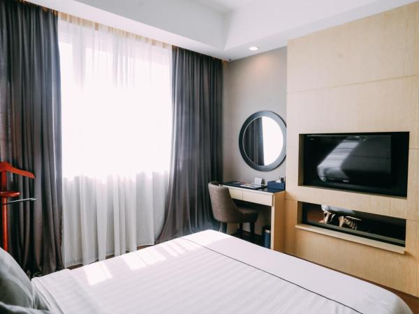 Hotel Granada Johor Bahru : photo 3 de la chambre chambre lit queen-size club de luxe 