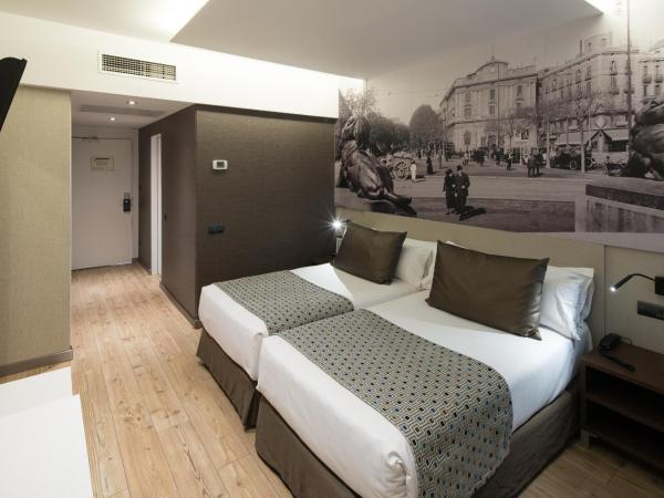 Catalonia Born : photo 3 de la chambre chambre double