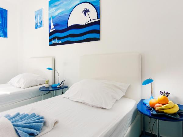 Old City Rooms : photo 7 de la chambre chambre double ou lits jumeaux avec balcon