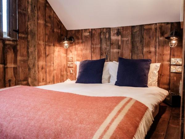 Half Moon : photo 6 de la chambre cabine the cosy