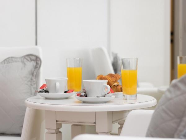 Guest House Forty-Four : photo 6 de la chambre chambre double avec balcon