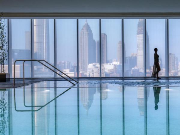 Four Seasons Hotel Tianjin : photo 7 de la chambre chambre lit king-size deluxe