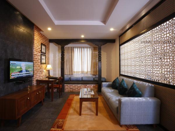 Royal Singi Hotel : photo 8 de la chambre suite familiale