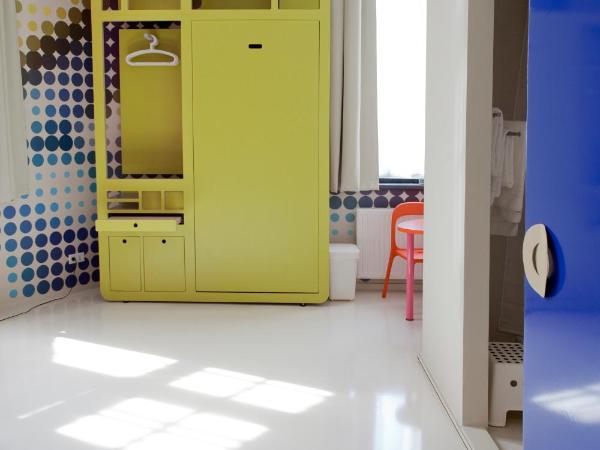 LABnul50 Groningen : photo 3 de la chambre chambre lits jumeaux