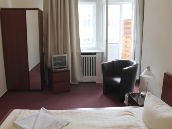 Hotel Pension Kima : photo 4 de la chambre chambre simple