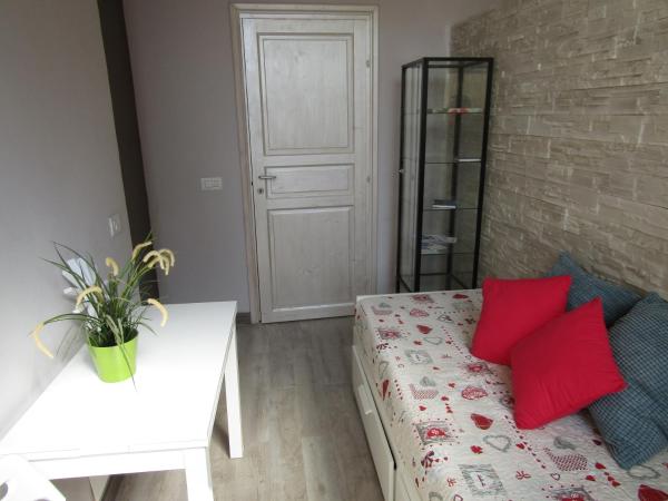 Glam Resort Villa Maria Luigia : photo 2 de la chambre chambre triple avec terrasse