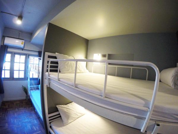 The August Hostel : photo 6 de la chambre lit dans dortoir mixte de 4 lits