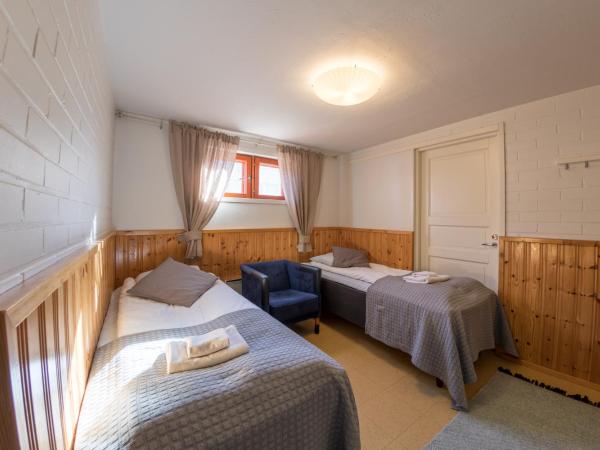 Hotelli Uninen Tampere : photo 9 de la chambre chambre lits jumeaux