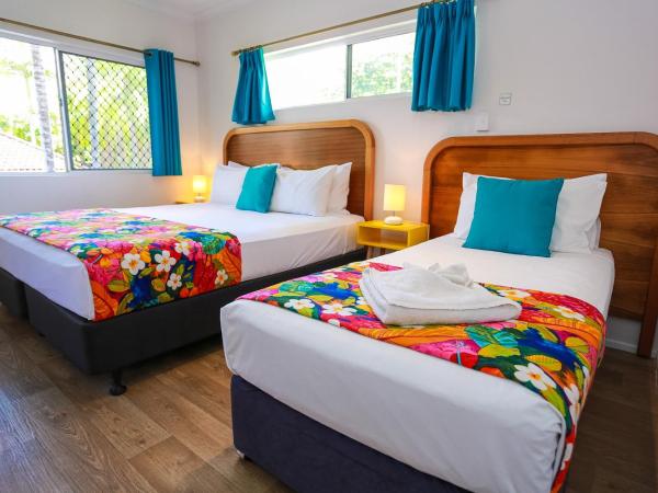Port Douglas Motel : photo 1 de la chambre chambre triple