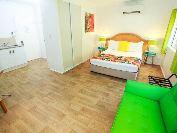 Port Douglas Motel : photo 3 de la chambre chambre lit queen-size