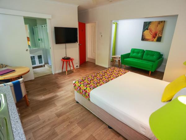 Port Douglas Motel : photo 7 de la chambre chambre lit queen-size