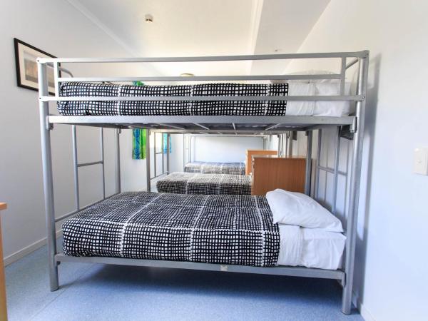 YHA Cairns Central : photo 3 de la chambre lit dans dortoir pour femmes de 6 lits