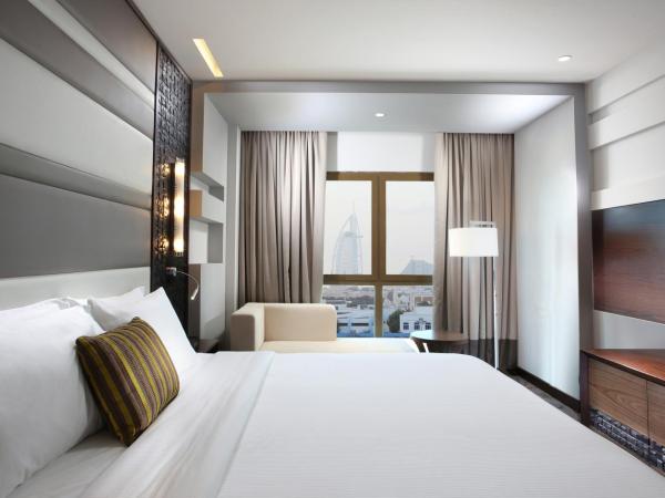 Metropolitan Hotel Dubai : photo 6 de la chambre suite 2 chambres