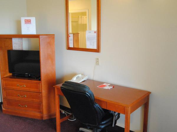 Economy Inn : photo 1 de la chambre chambre double avec 2 lits doubles - non-fumeurs