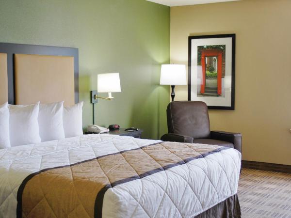 Extended Stay America Suites - Houston - Galleria - Uptown : photo 10 de la chambre studio lit king-size - non-fumeurs